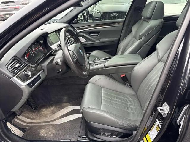 2013 BMW M5 Standard