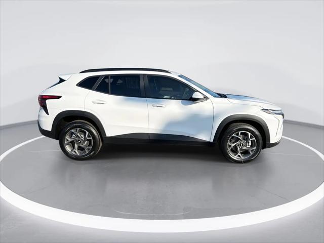2026 Chevrolet Trax FWD LT
