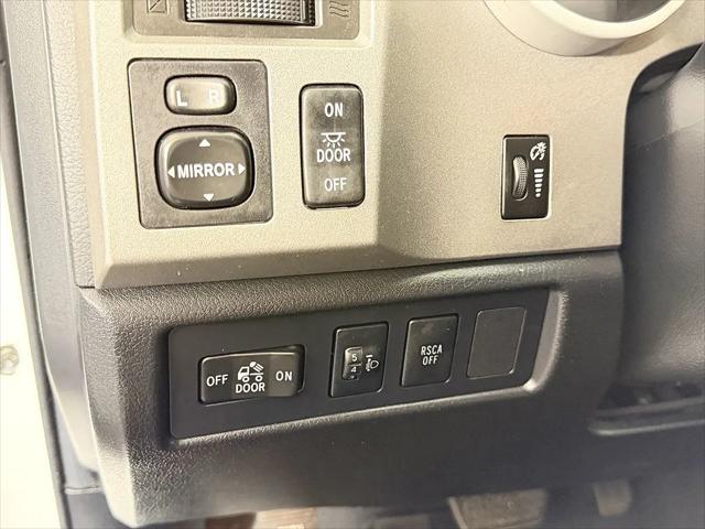 2011 Toyota Tundra Grade 5.7L V8