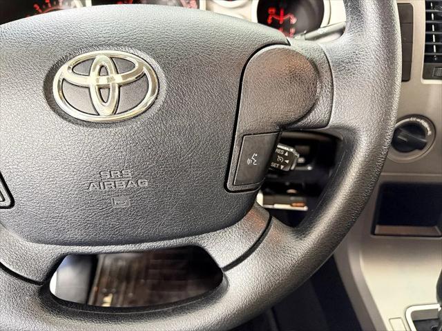 2011 Toyota Tundra Grade 5.7L V8