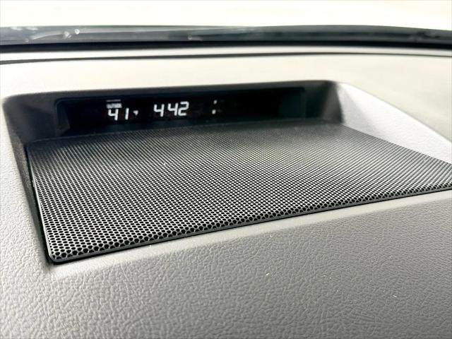 2011 Toyota Tundra Grade 5.7L V8