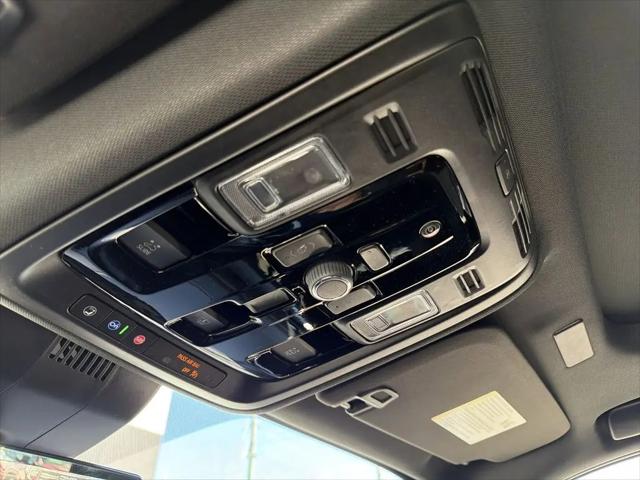 2026 GMC Yukon XL 4WD AT4