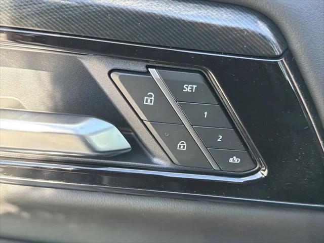 2026 GMC Yukon XL 4WD AT4