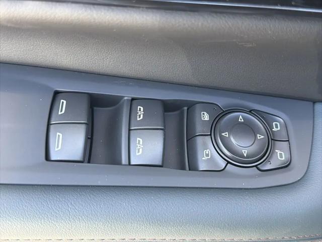2026 GMC Yukon XL 4WD AT4