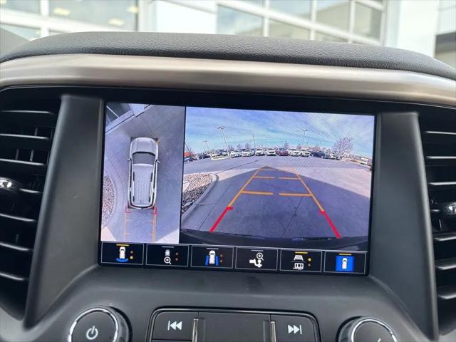 2023 GMC Acadia FWD Denali