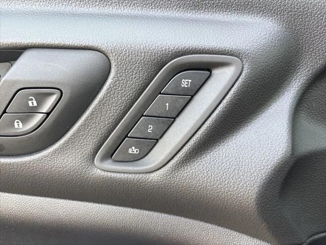 2023 GMC Acadia FWD Denali