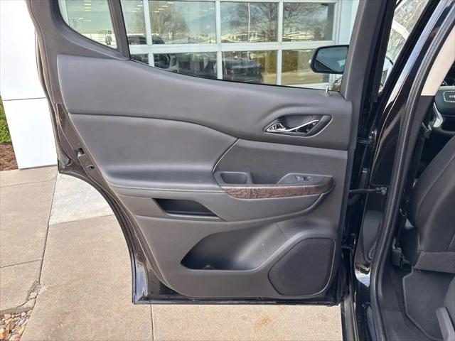 2023 GMC Acadia FWD Denali