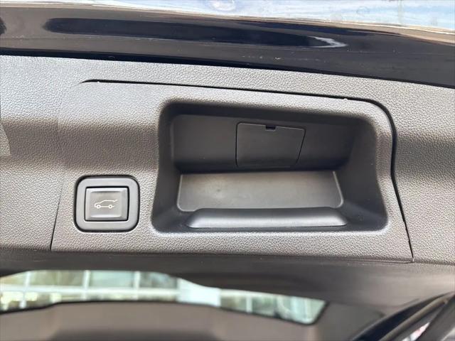 2023 GMC Acadia FWD Denali