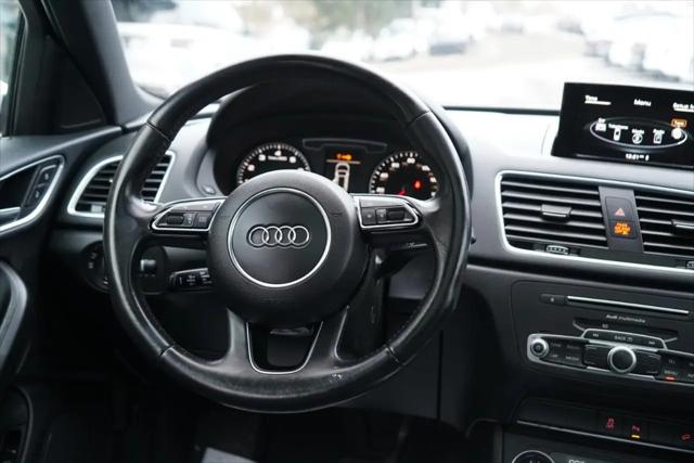 2017 Audi Q3 2.0T Premium