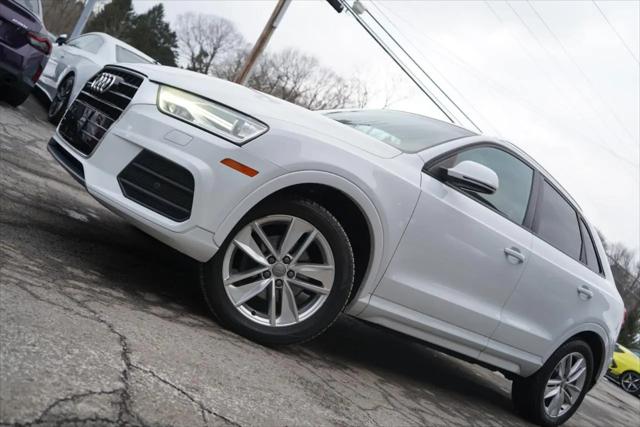 2017 Audi Q3 2.0T Premium