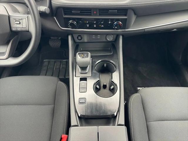 2025 Nissan Rogue S FWD