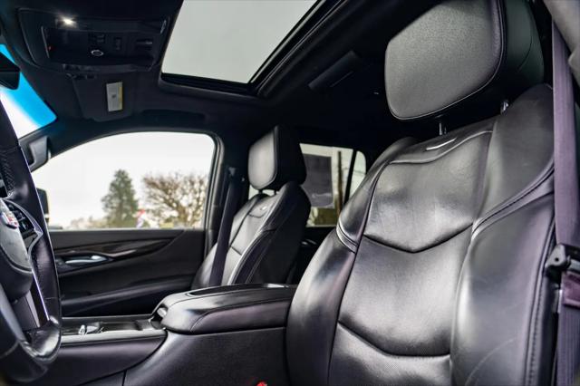 2017 Cadillac Escalade Platinum