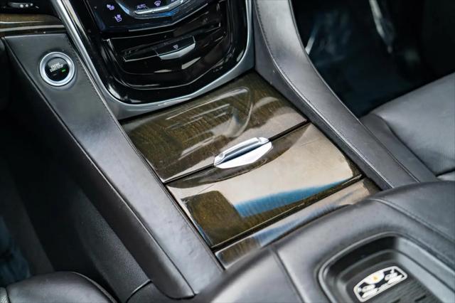 2017 Cadillac Escalade Platinum