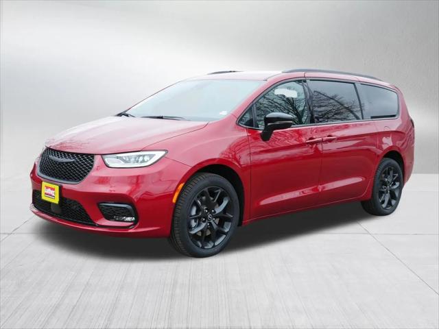 2026 Chrysler Pacifica Select AWD