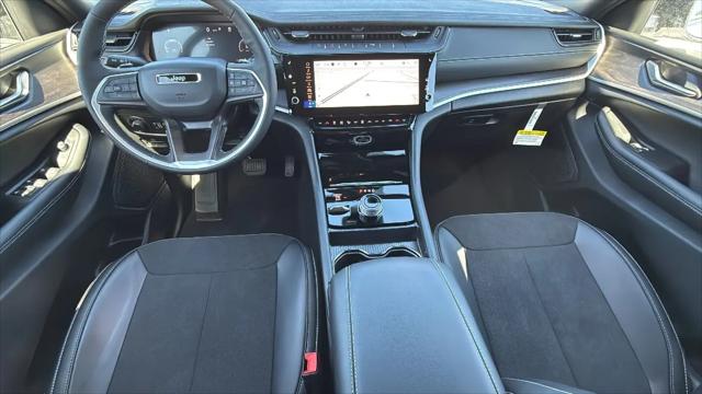 2026 Jeep Grand Cherokee L Altitude 4x4