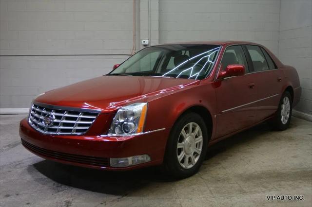 2010 Cadillac DTS Standard