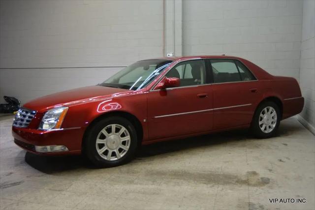 2010 Cadillac DTS Standard