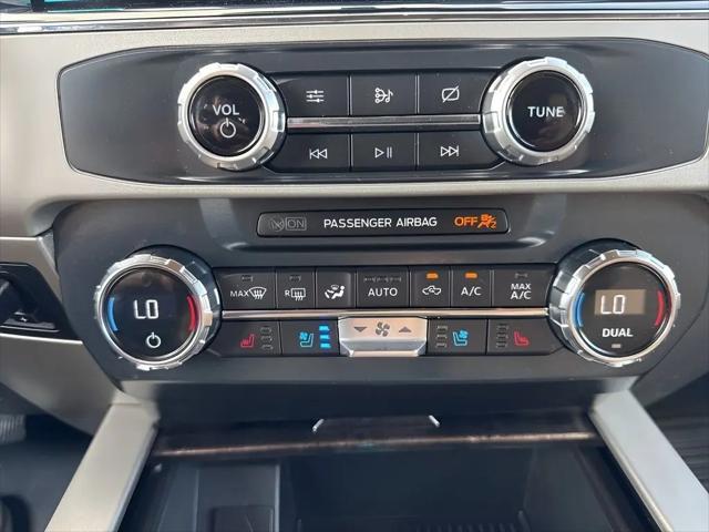 2022 Ford F-350 LARIAT