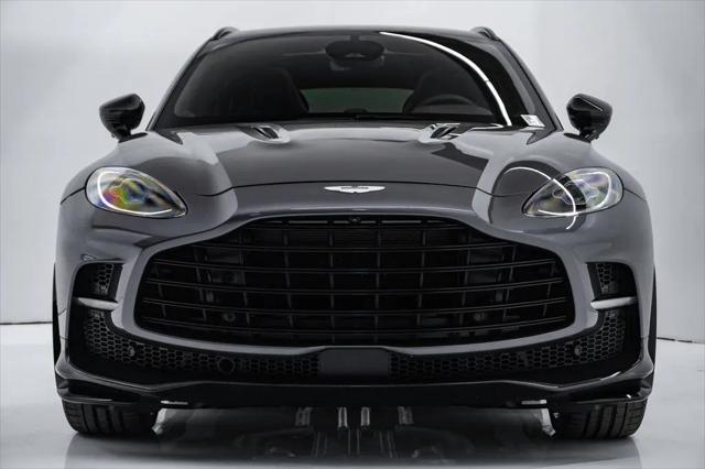 2025 Aston Martin DBX 707