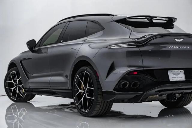2025 Aston Martin DBX 707