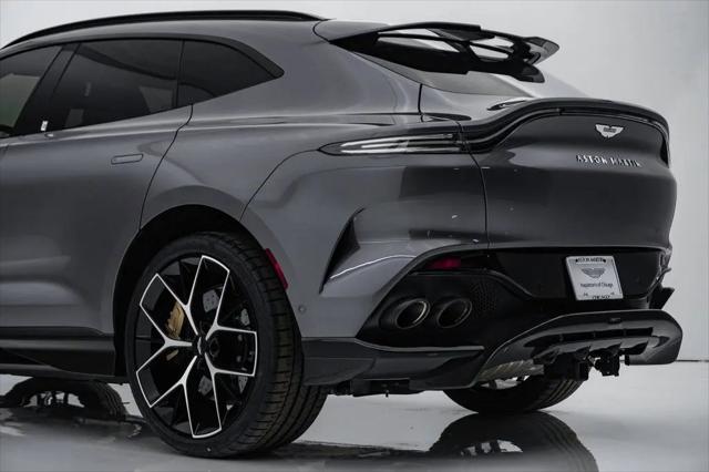 2025 Aston Martin DBX 707