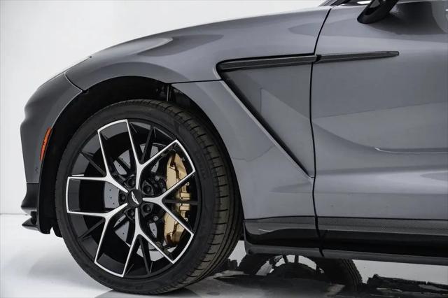 2025 Aston Martin DBX 707