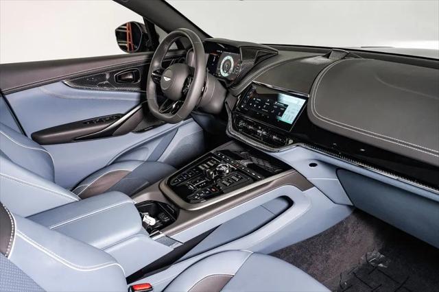 2025 Aston Martin DBX 707