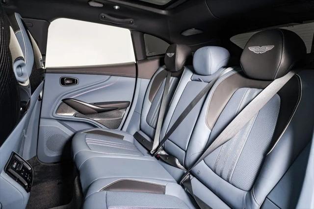 2025 Aston Martin DBX 707