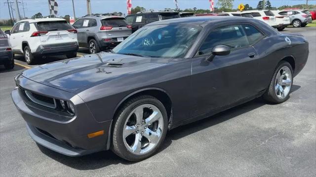 2014 Dodge Challenger SXT Plus