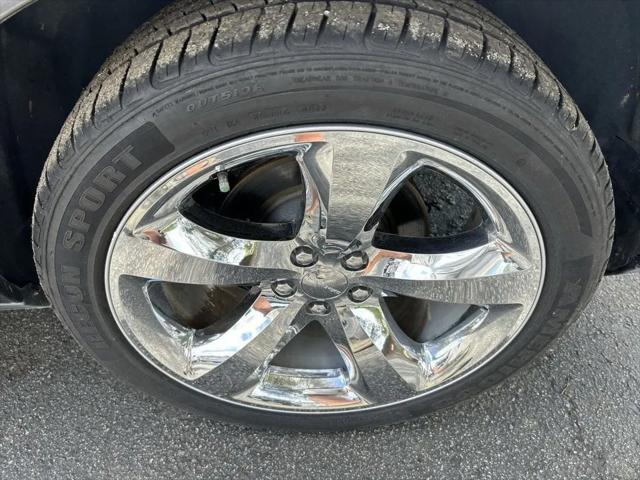 2014 Dodge Challenger SXT Plus