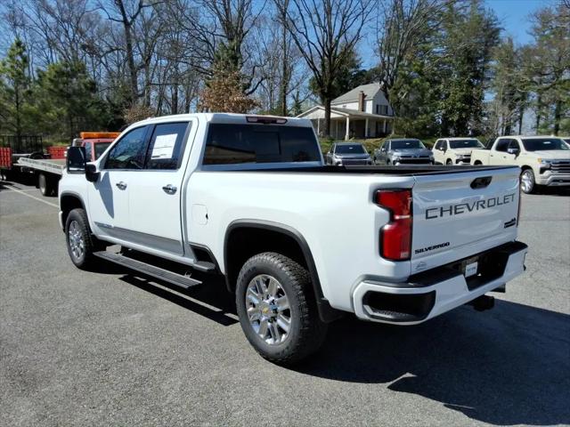 2026 Chevrolet Silverado 2500HD Crew Cab, Standard Bed, High Country, 4WD