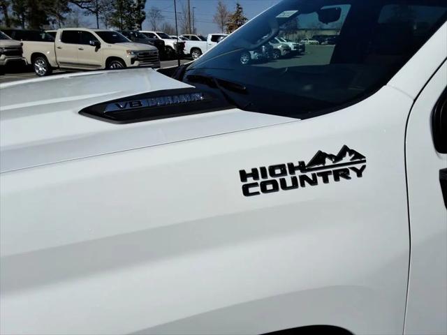 2026 Chevrolet Silverado 2500HD Crew Cab, Standard Bed, High Country, 4WD