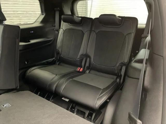 2026 Jeep Grand Cherokee L Altitude 4x4