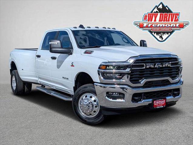 2026 RAM Ram 3500 RAM 3500 BIG HORN CREW CAB 4X4 8 BOX