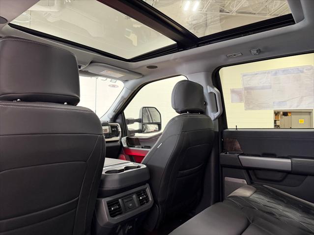 2026 Ford F-250 Black Widow