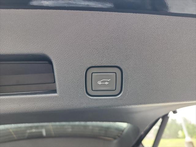 2026 GMC Acadia Denali Ultimate FWD