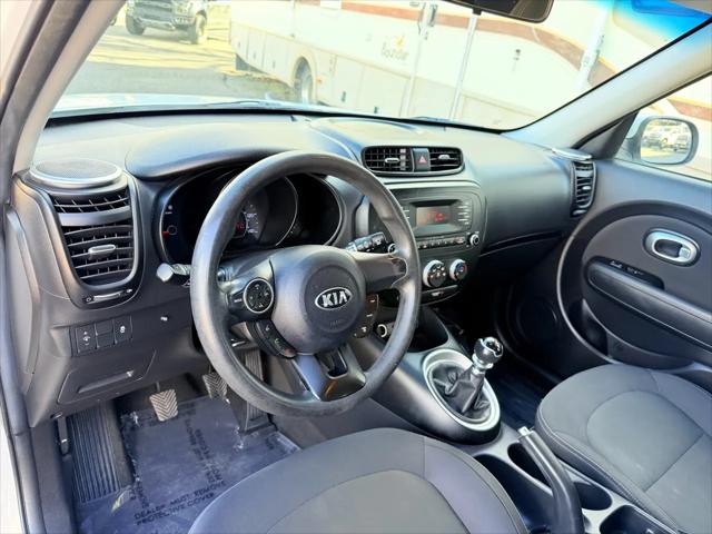 2015 Kia Soul Base