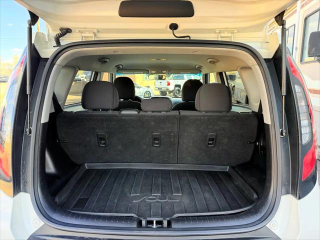 2015 Kia Soul Base