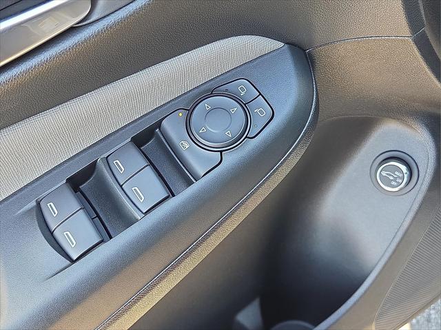 2026 Buick NV Avenir FWD