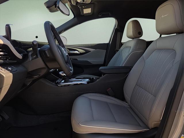 2026 Buick NV Avenir FWD