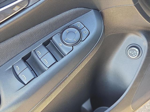 2026 Buick NV Preferred FWD