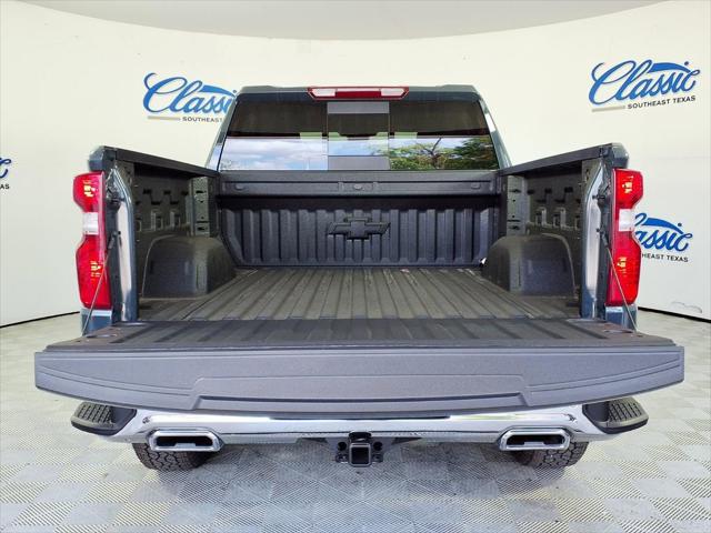 2026 Chevrolet Silverado 1500 4WD Crew Cab Standard Bed LT
