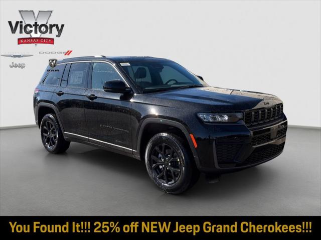 2026 Jeep Grand Cherokee Altitude 4x4 for sale in Kansas City, KS