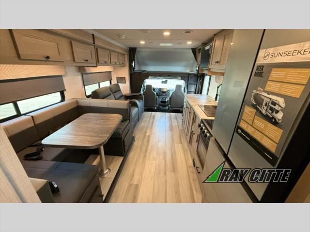 2026 Ford E-450 Cutaway Unknown