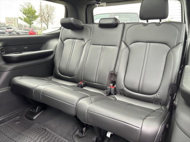 2026 Jeep Grand Wagoneer Upland 4x4