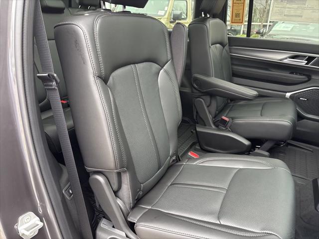 2026 Jeep Grand Wagoneer Upland 4x4