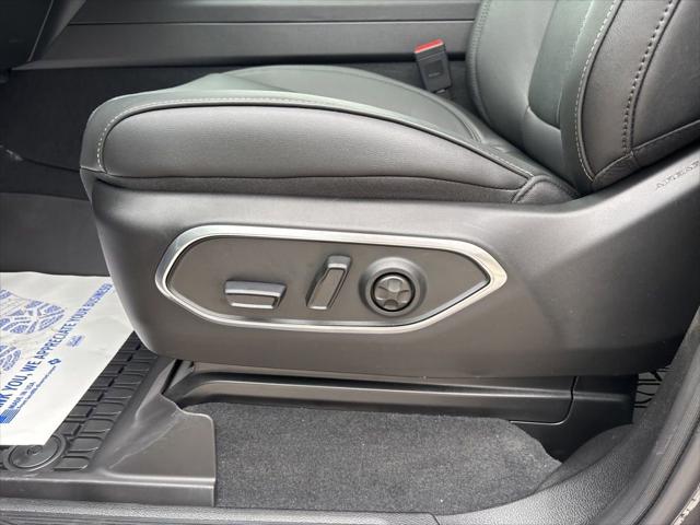 2026 Jeep Grand Wagoneer Upland 4x4