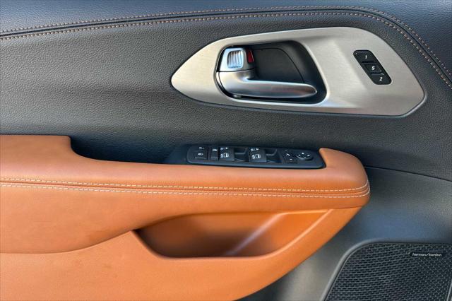 2026 Chrysler Pacifica Pinnacle