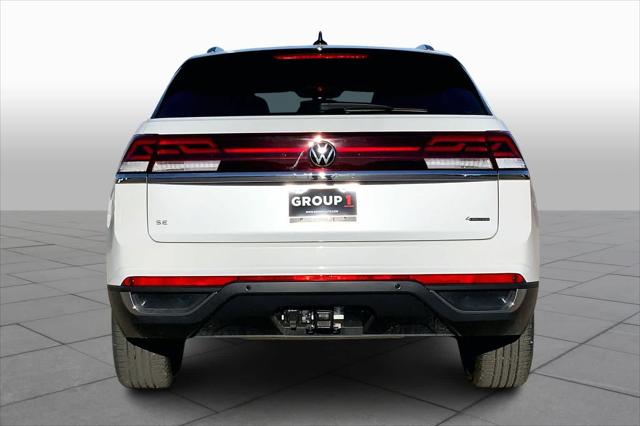 2026 Volkswagen Atlas Cross Sport SE with Technology