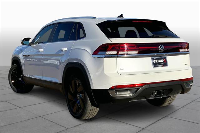 2026 Volkswagen Atlas Cross Sport SE with Technology